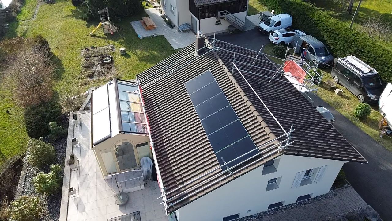 Panneaux photovoltaïques Tolochenaz